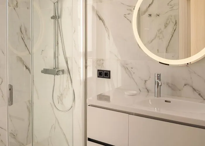 Caprica By Buenavilla فيلة