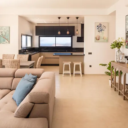 Caprica By Buenavilla Vila Las Breñas