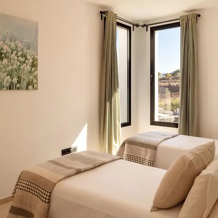 Caprica By Buenavilla Las Breñas