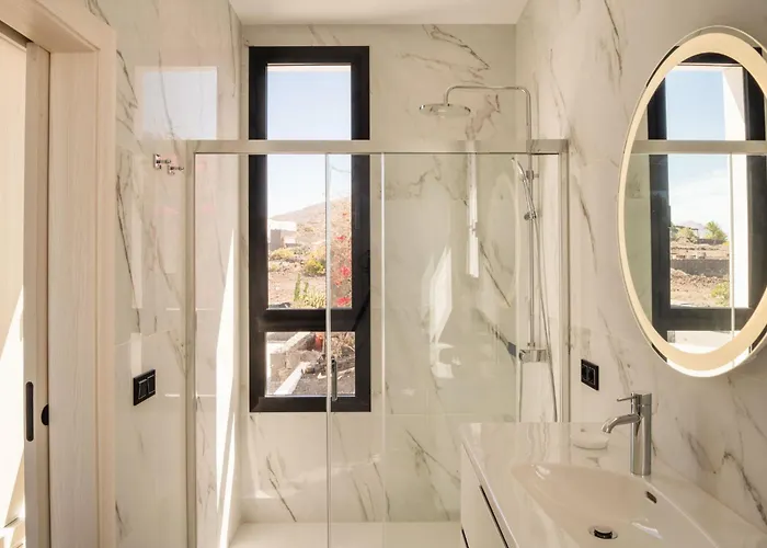 Caprica By Buenavilla Villa