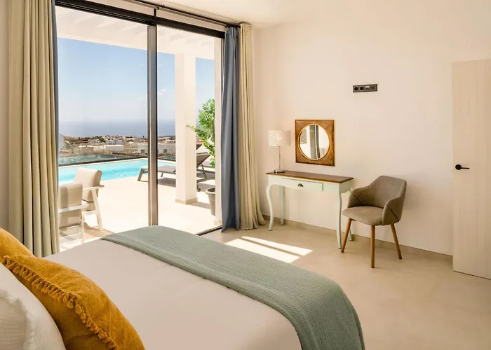 Caprica By Buenavilla Villa *