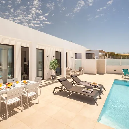 Villa Caprica By Buenavilla Las Brenas